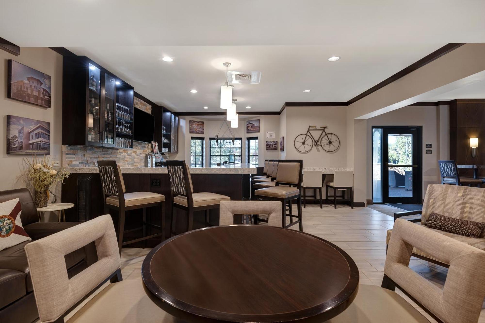 Staybridge Suites Tallahassee I-10 East By Ihg Kültér fotó