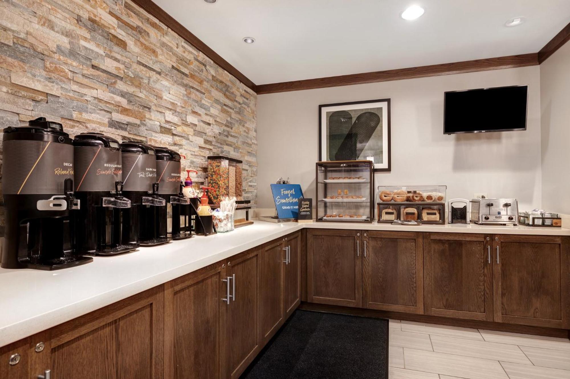 Staybridge Suites Tallahassee I-10 East By Ihg Kültér fotó