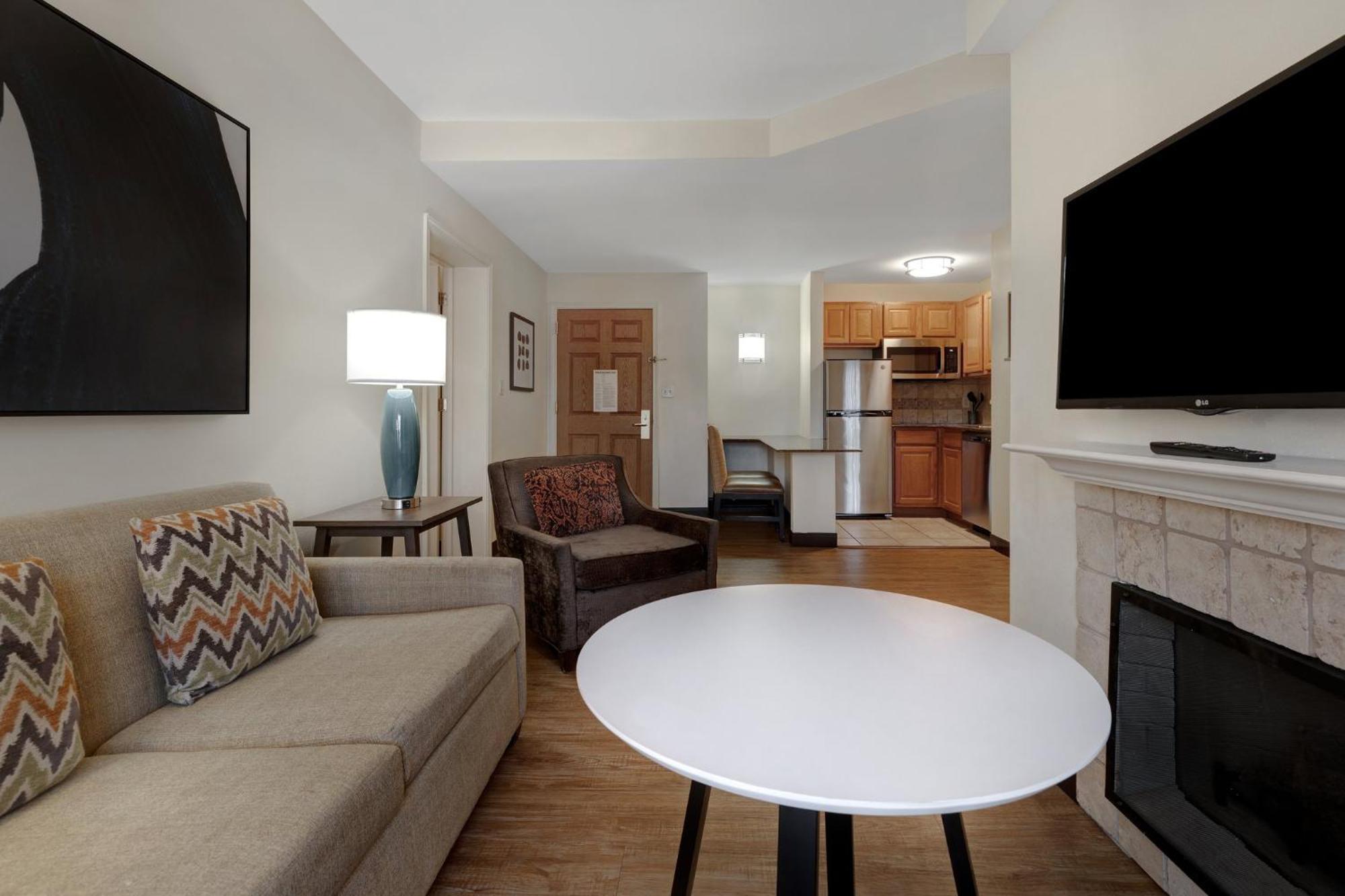 Staybridge Suites Tallahassee I-10 East By Ihg Kültér fotó