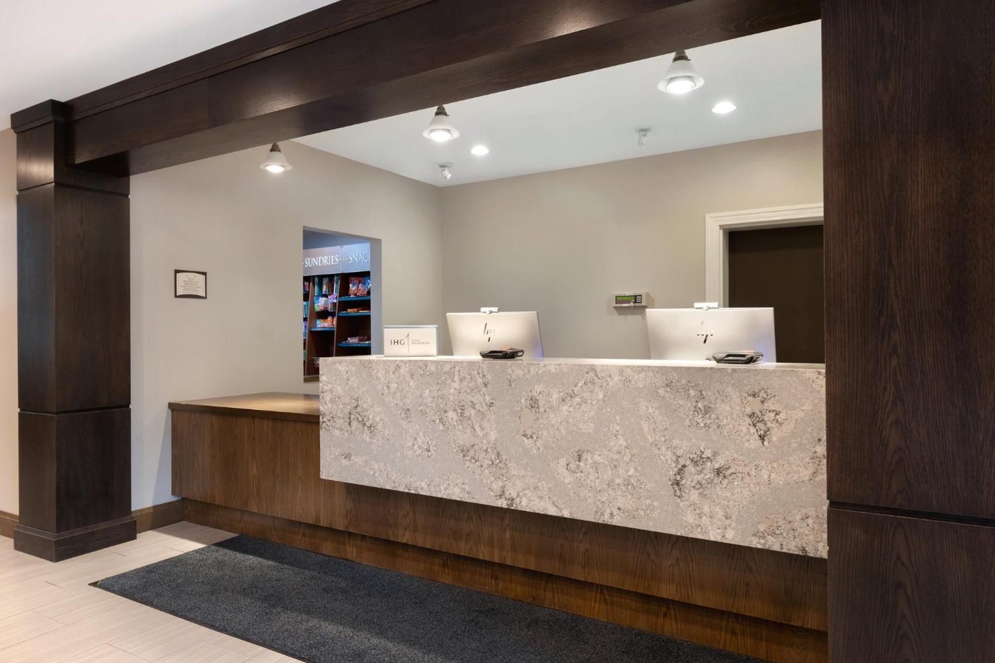 Staybridge Suites Tallahassee I-10 East By Ihg Kültér fotó