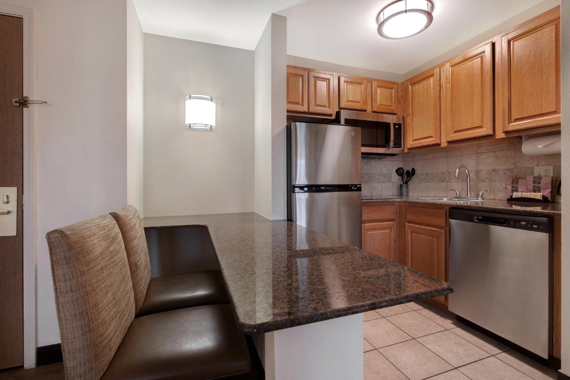 Staybridge Suites Tallahassee I-10 East By Ihg Kültér fotó