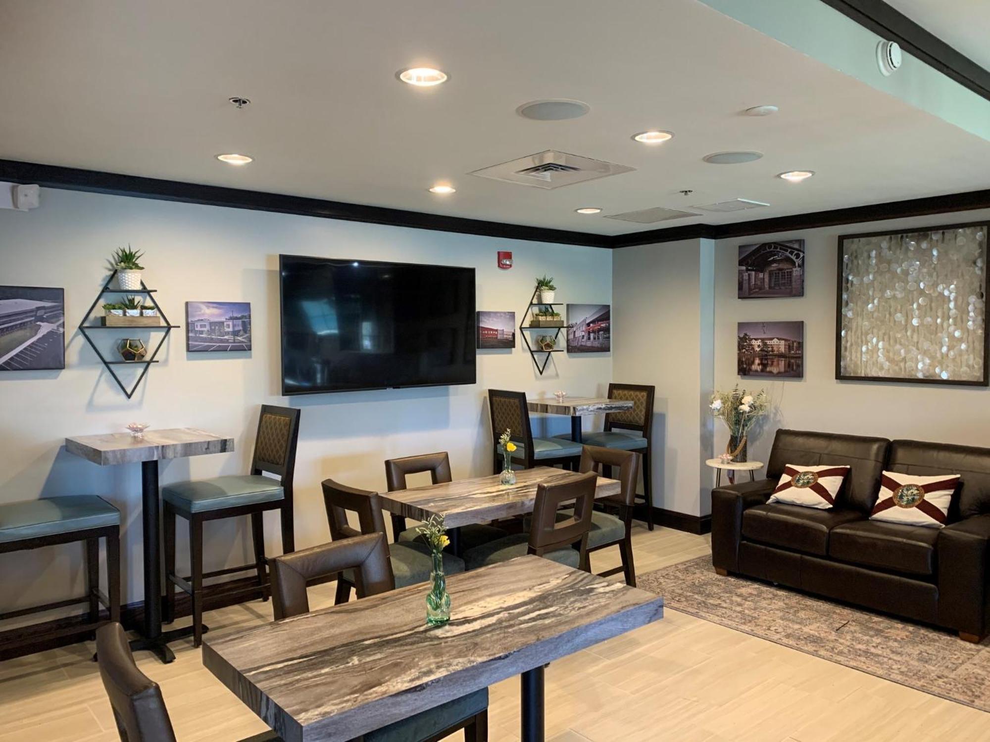Staybridge Suites Tallahassee I-10 East By Ihg Kültér fotó